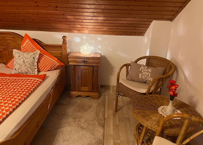 Unter Den Wolken 公寓 *